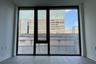 195 McCaul St in Toronto, ON - Building Photo - Building Photo