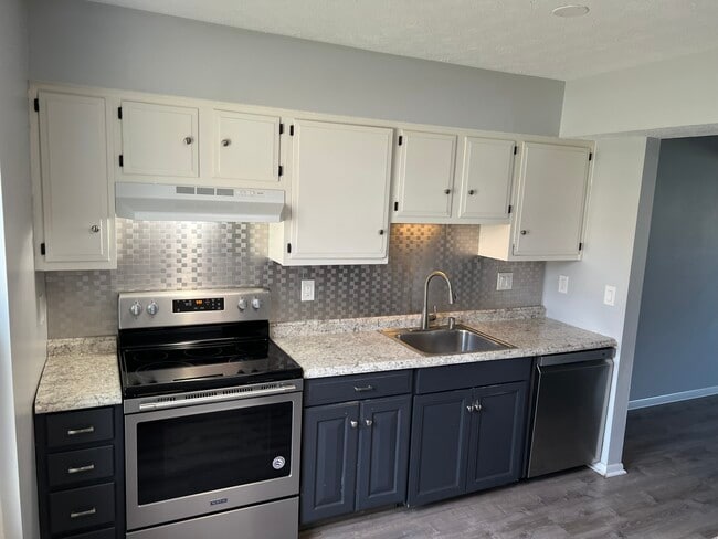 4403 Valley Quail Blvd S