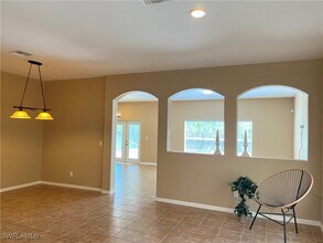 9350 Via Murano Ct in Ft. Myers, FL - Building Photo - Building Photo