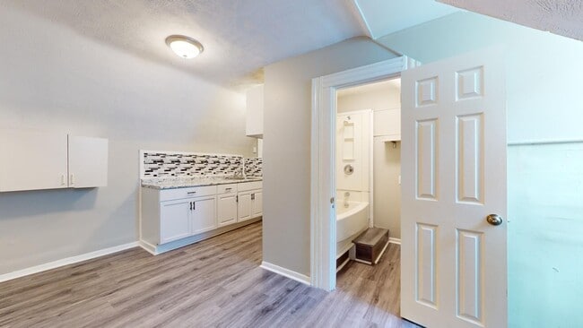 property at 3224 Walton Ave
