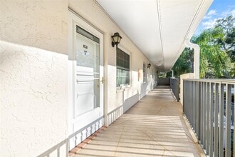 820 Patricia Ave in Dunedin, FL - Building Photo - Building Photo