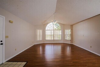 2747 N Poinciana Blvd in Kissimmee, FL - Building Photo - Building Photo