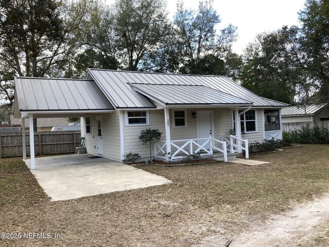 309 Arthur Moore Dr in Green Cove Springs, FL - Building Photo - Building Photo