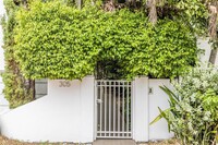 305 Jefferson Ave, Unit 2 in Miami Beach, FL - Building Photo - Building Photo