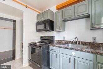 507 W Girard Ave in Philadelphia, PA - Building Photo - Building Photo