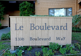 Le Boulevard Apartments in Walnut Creek, CA - Building Photo - Building Photo