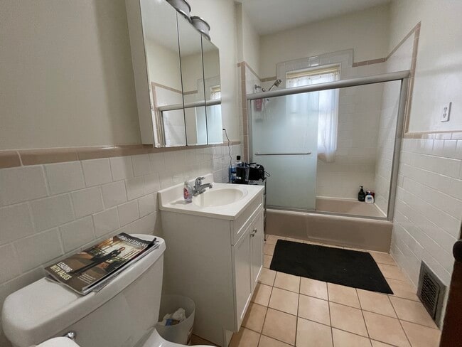 56 Hobson St, Unit 2