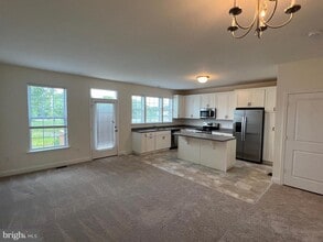 214 Grv Vw Dr in Hockessin, DE - Building Photo - Building Photo