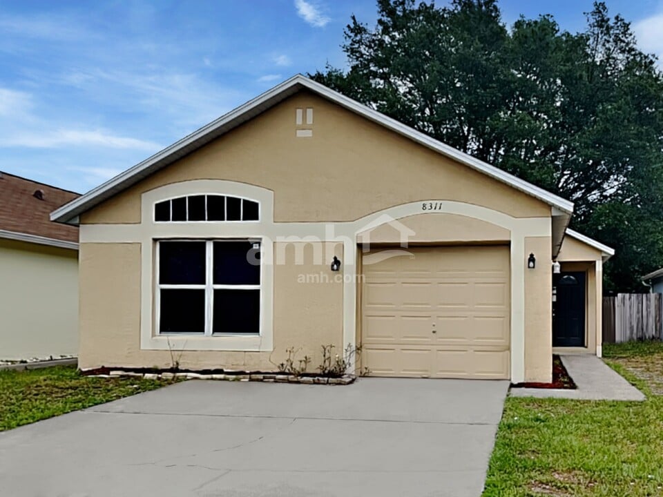 8311 Golden Chickasaw Cir in Orlando, FL - Building Photo