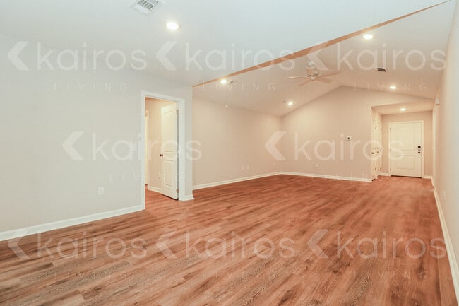 107 Cottage Grove Rd in Brunswick, GA - Building Photo - Building Photo