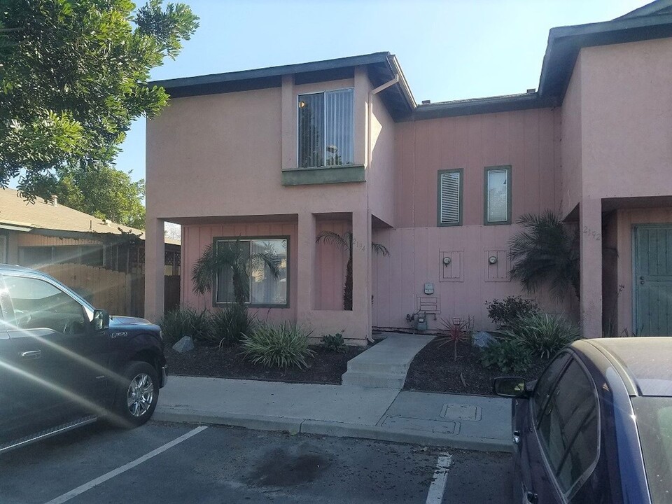 2194 Bluehaven Ct in San Diego, CA - Building Photo