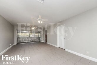 6103 NW 20th Ct in Margate, FL - Building Photo - Building Photo