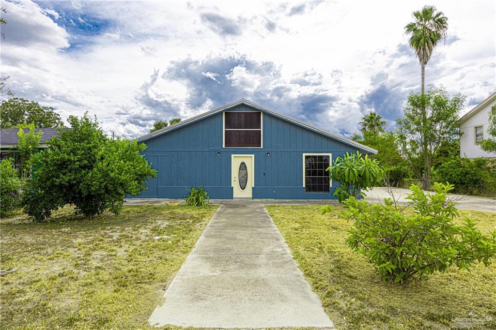 18 Expressway 83 in Palmview, TX - Building Photo