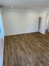 12660 Oxnard St in Los Angeles, CA - Building Photo - Building Photo