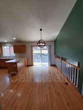 4910 E 14th Ave in Spokane Valley, WA - Foto de edificio - Building Photo