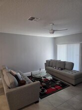 1778 Red Canyon Dr in Kissimmee, FL - Building Photo - Building Photo