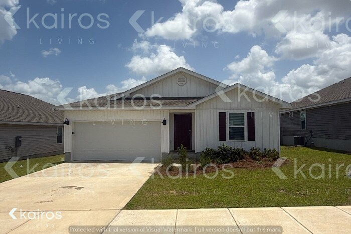 4655 Malay Cir in Milton, FL - Building Photo