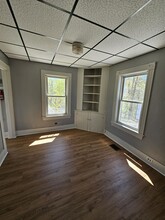 11 Spring St in Belmont, NH - Building Photo - Building Photo
