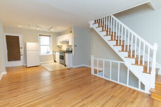 1629 Addison St in Philadelphia, PA - Building Photo - Building Photo