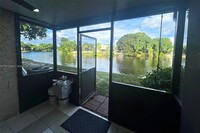 232 Wimbledon Lakes Dr in Plantation, FL - Building Photo - Building Photo