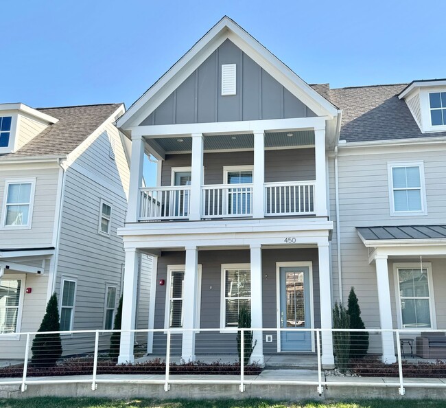 property at 450 Herringbone Ct