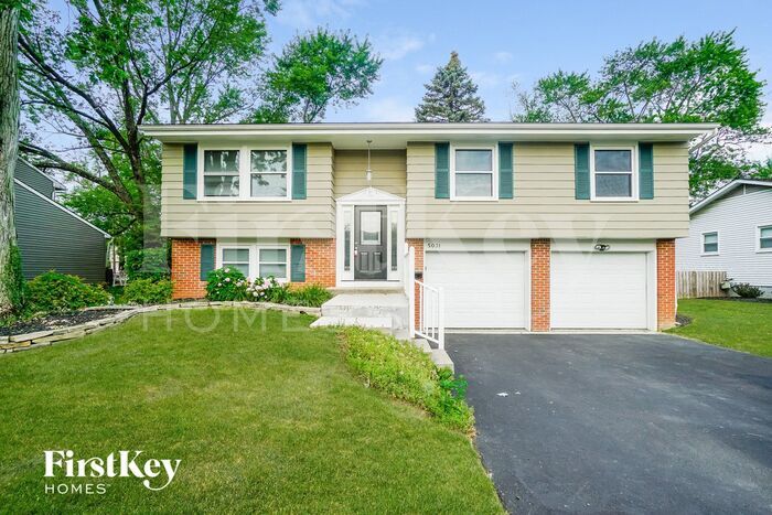 5031 Jamestown Rd in Columbus, OH - Foto de edificio