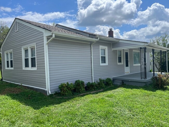 property at 1605 Overton St