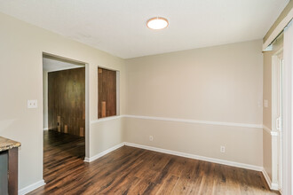 536 Buckeye Ln in Clarksville, TN - Building Photo - Building Photo