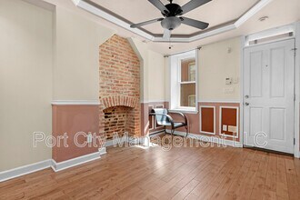 110 N Bradford St in Baltimore, MD - Building Photo - Building Photo