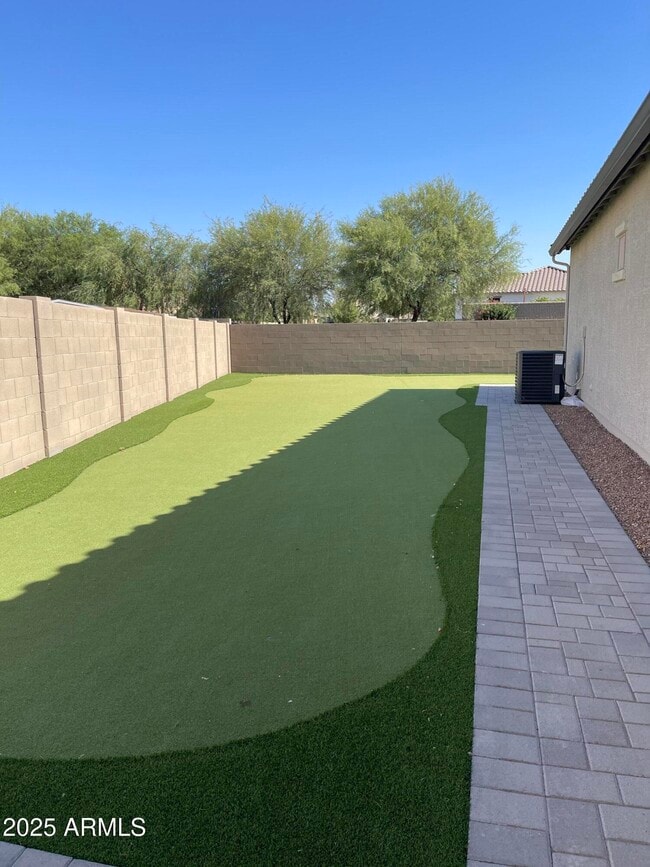 993 E Knightsbridge Way in Gilbert, AZ - Building Photo - Building Photo