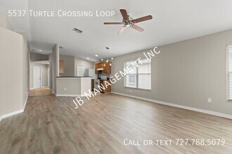 5537 Turtle Crossing Loop in Tampa, FL - Building Photo - Building Photo
