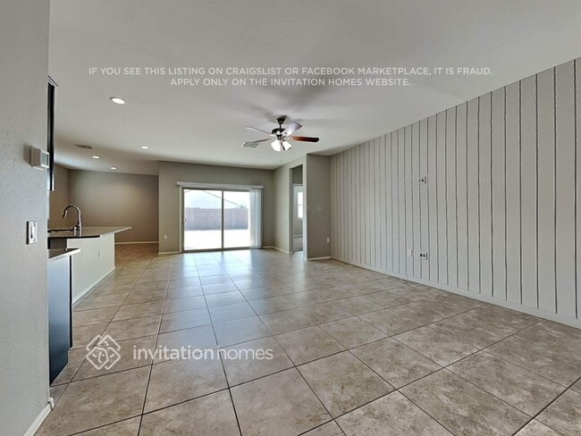 31065 W Monterey Ave in Buckeye, AZ - Foto de edificio - Building Photo