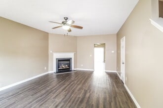 336 Springhaven Rd in Lawrenceville, GA - Building Photo - Building Photo