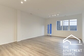 2550 S Wabash Ave in Chicago, IL - Foto de edificio - Building Photo