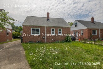 25201 Marsdon Dr in Euclid, OH - Building Photo - Building Photo