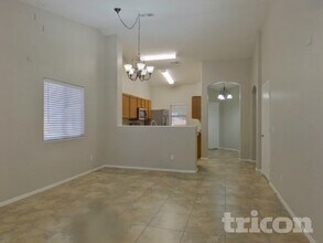 35770 W Velazquez Dr in Maricopa, AZ - Foto de edificio - Building Photo