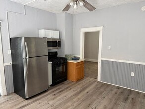 24-26 Clarke Avenue, First Floor in Amsterdam, NY - Building Photo - Building Photo