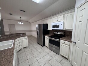 3518 104th St in Lubbock, TX - Building Photo - Building Photo