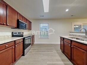 1801 Point Wood Dr in Knoxville, TN - Building Photo - Building Photo