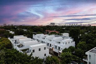 3318 Day Ave in Miami, FL - Foto de edificio - Building Photo