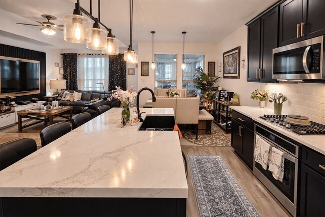 property at 31606 Roldan Ln