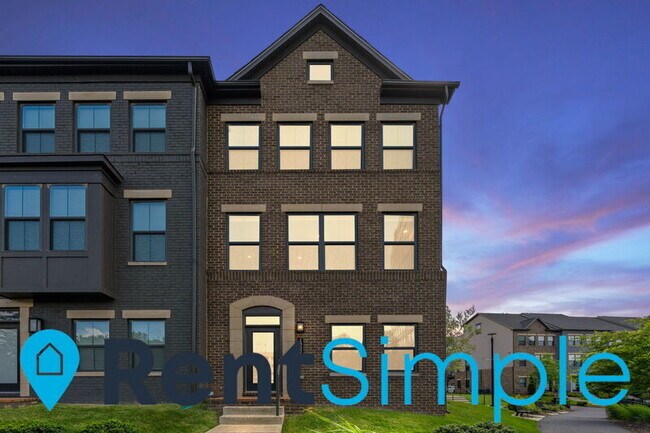 13228 Lake Waterview Wy in Herndon, VA - Building Photo - Building Photo