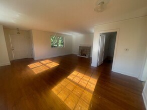 105 Nut Grove Dr in North Augusta, SC - Building Photo - Building Photo