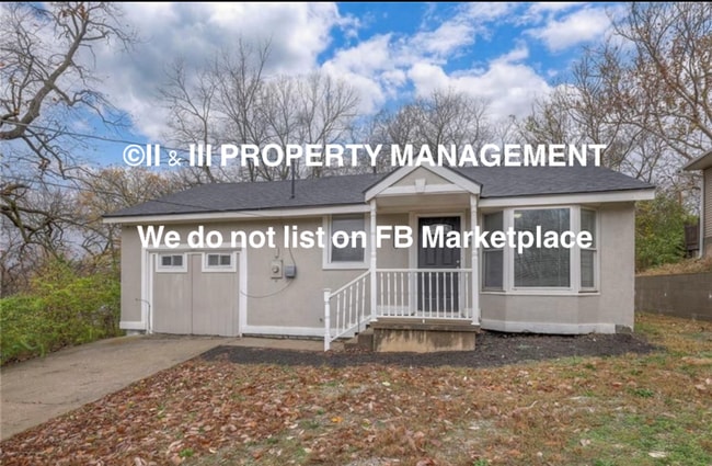property at 1114 S Scott Ave