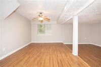 2912 Cushing Ct photo'