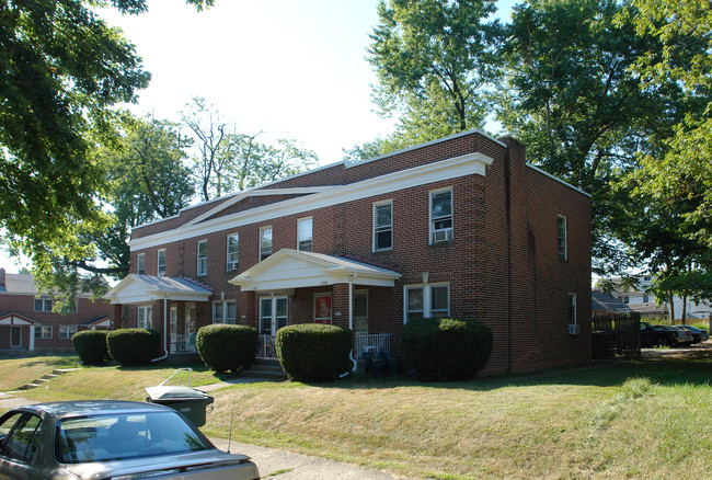 1253-1259 Thornwood Pl in Columbus, OH - Foto de edificio - Building Photo