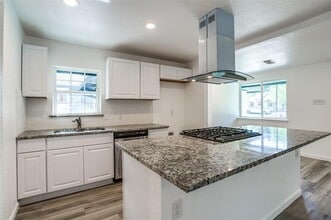 3564 Virginia Blvd in Dallas, TX - Building Photo - Building Photo