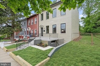 109 Webster St NW in Washington, DC - Building Photo - Building Photo