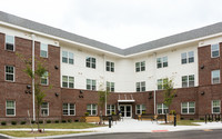 Tranquility at the Lake in Virginia Beach, VA - Foto de edificio - Building Photo