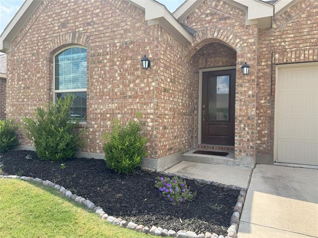 512 Westpark Dr in Anna, TX - Building Photo